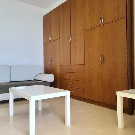First Line Sea View Studio Sarandë