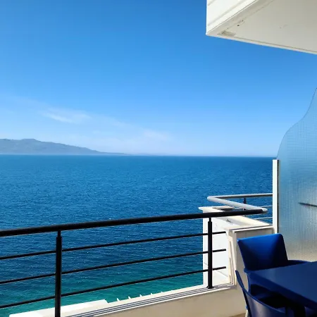 First Line Sea View Studio Sarandë