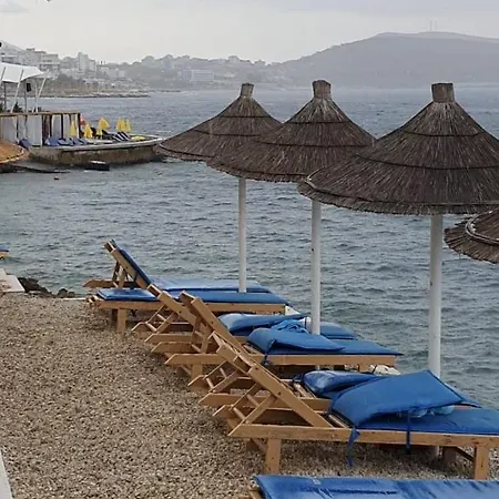 First Line Sea View Studio Sarandë